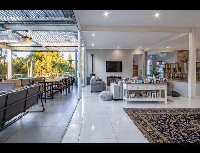 4 BEDROOM HOUSE FOR SALE IN BEAULIEU